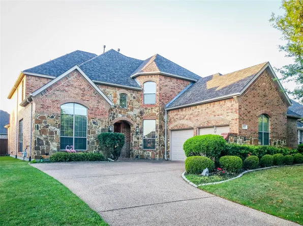 3039 N Camino Lagos, Grand Prairie, TX 75054