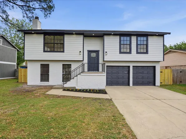 11338 White Gate Ln, Houston, TX 77067