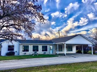 391 Lovers Ln, Spencer, IN 47460