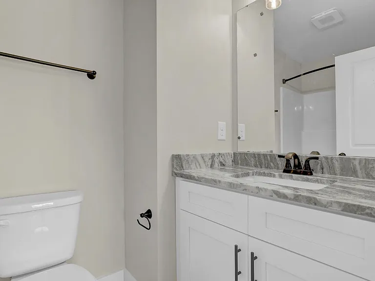 479 Blue Bluff Ln — Photo 7