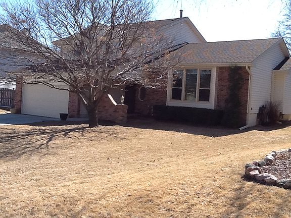 2nd image of 15211 Summerwood Dr