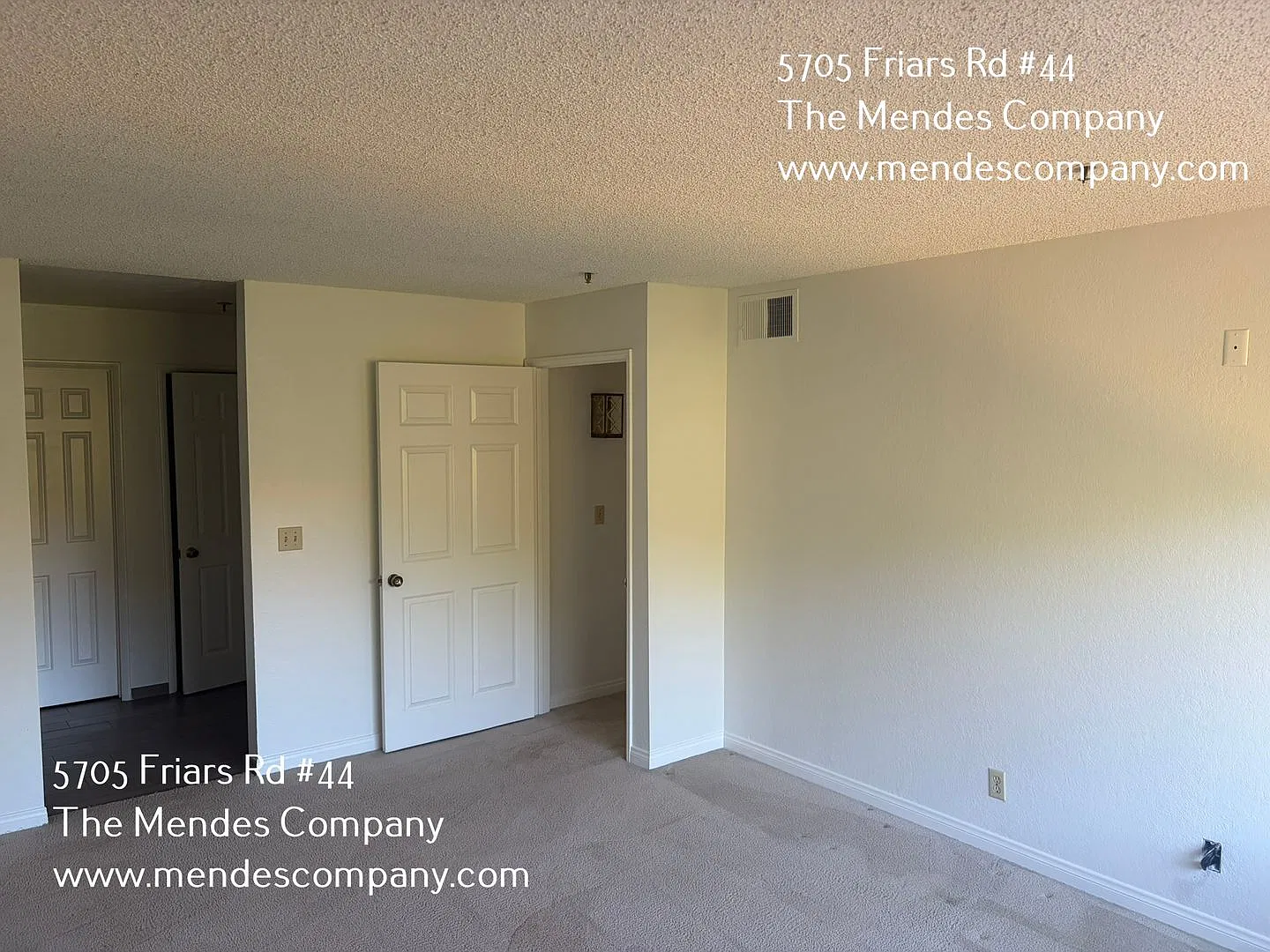 Unfurnished 2 bed/2 bath Condo Gated Garage, A/C, Pool & Storage! — Photo 4