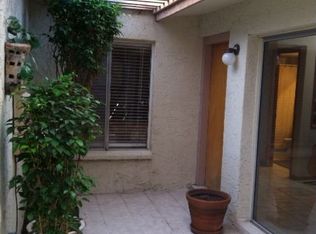 2801 N 49th Pl, Phoenix, AZ 85008