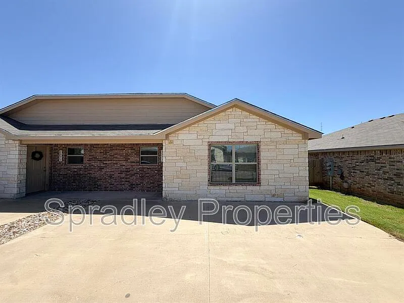 Southwood Hills — Photo 2