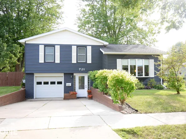 721 Huntington Dr, Owosso, MI 48867