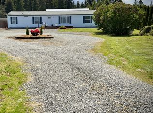84 Heuhslein Rd, Port Angeles, WA 98362