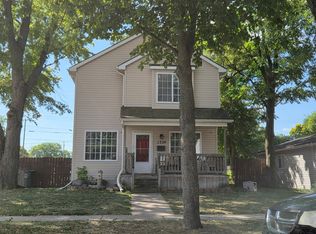 1334 E George Ave, Hazel Park, MI 48030