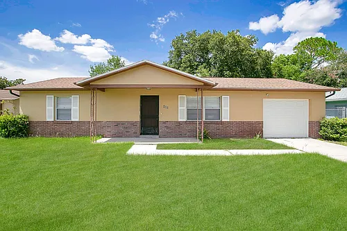 405 Long Dr Photo 1