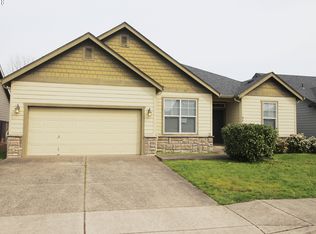 92 Almond Way, Creswell, OR 97426