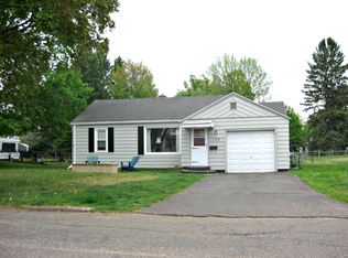109 Henford Ave, Kingsford, MI 49802