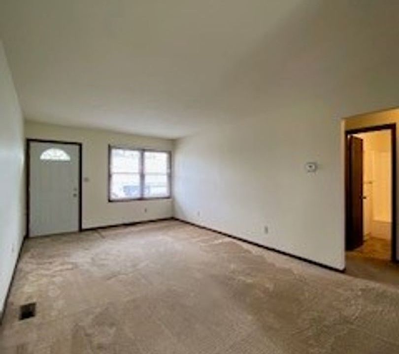 1st image of 1308 County Road 6 E #42E633525
