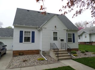 21 W Nebraska Alg Inc Urb, Algona, IA 50511