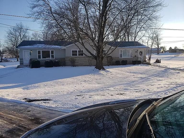1st image of 2635 Main St