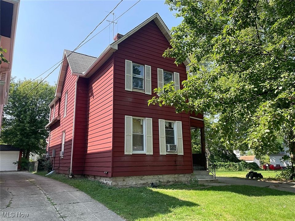 1st image of 3898 W 18th St