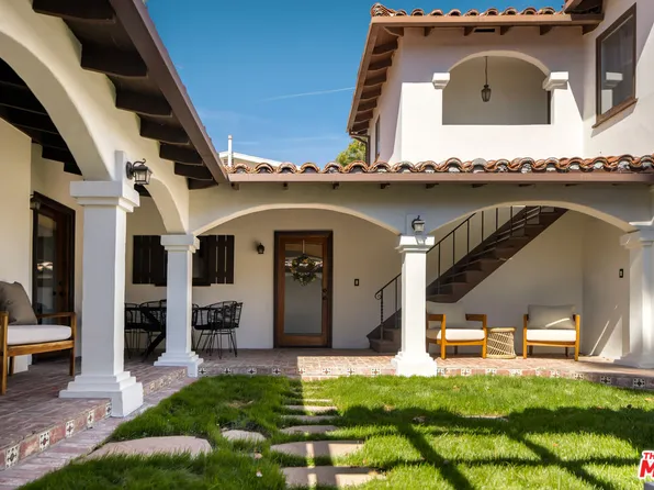 2103 Alcyona Dr, Los Angeles, CA 90068