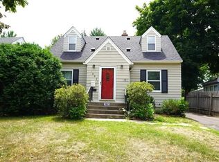 1862 Margaret St, Saint Paul, MN 55119