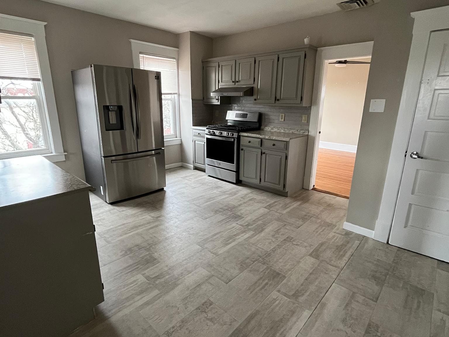 542 Arch St 3, New Britain, CT 06051 Zillow