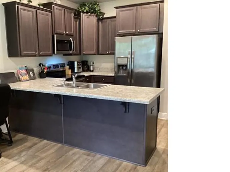 6081 Royal Port Ct — Photo 4