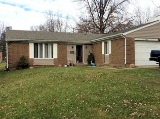 936 W Kemper Rd, Cincinnati, OH 45240