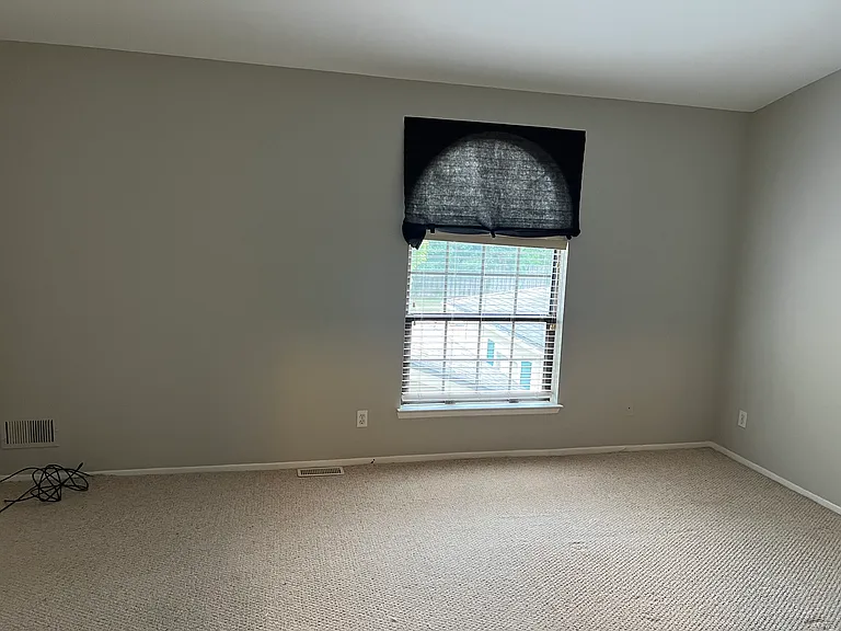 5658 Drake Hollow Dr W — Photo 31