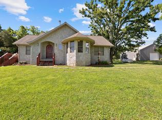 15052M Dees Rd, Cabool, MO 65689