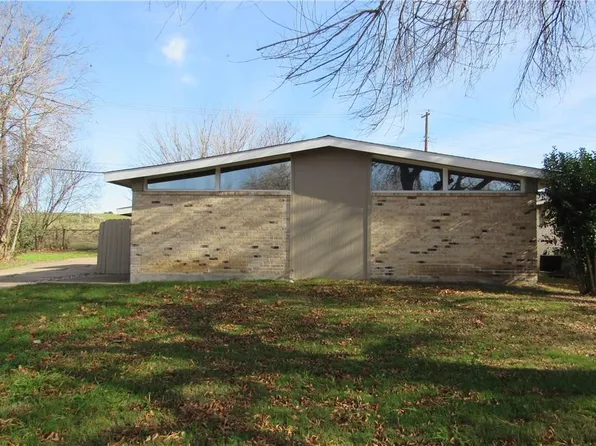 2710 Saint Edwards Cir #A, Austin, TX 78704