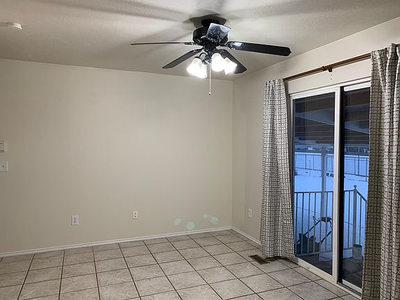 3rd image of 6074 W Settlers Point Dr