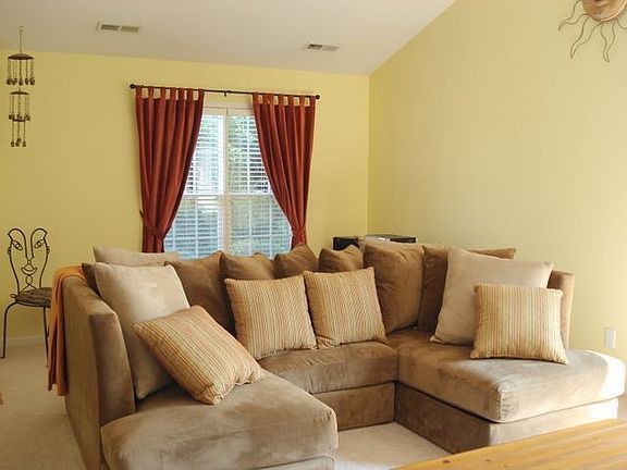 lots of room to entertain