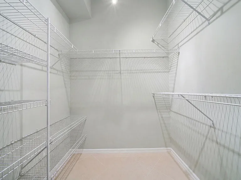 347 N New River Dr E #405 — Photo 15