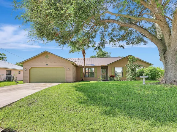 2286 SW Jay Avenue, Port St Lucie, FL 34953