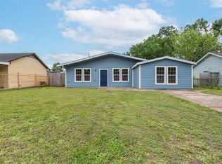 9022 Sultan Dr, Houston, TX 77078