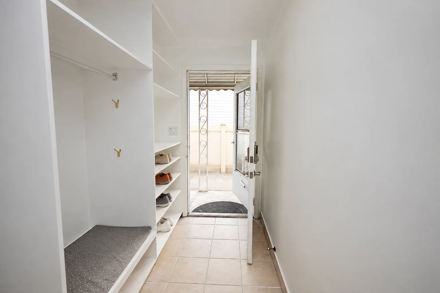 1 bed, $1,700 — Photo 3
