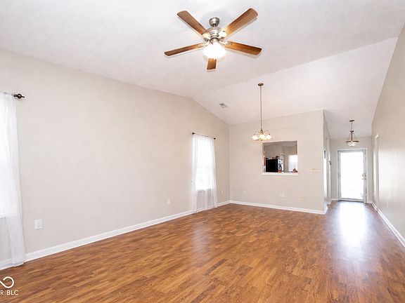 4th image of 8113 Rambling Rd
