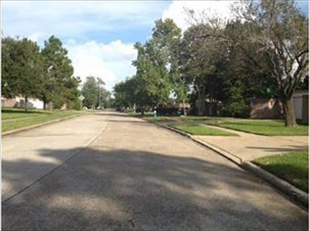 2nd image of 16119 Camino Del Sol Dr