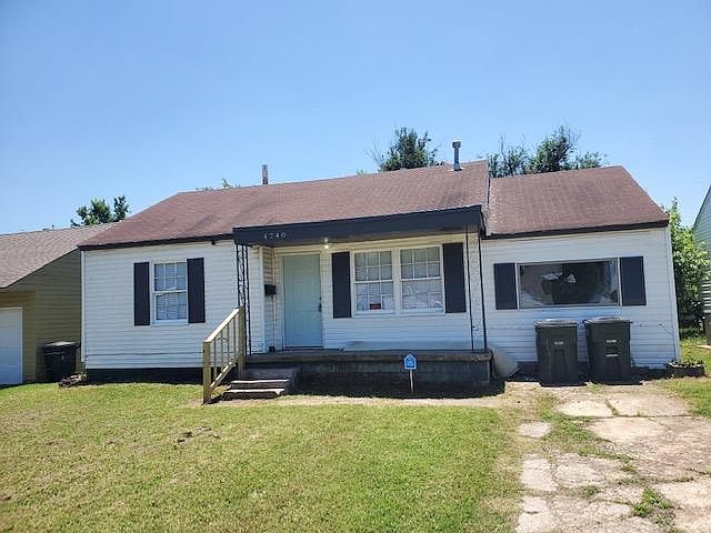 1st image of 4740 SE 24th St
