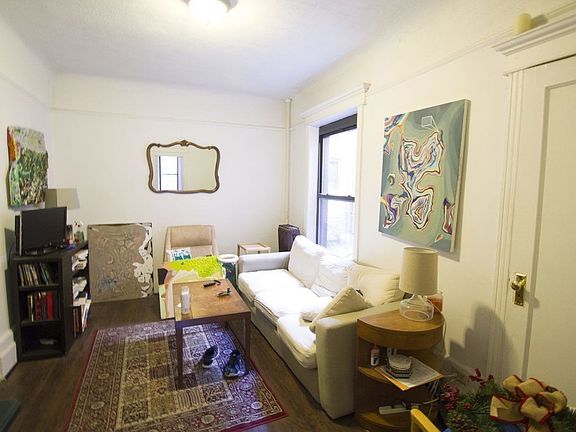 2nd image of 811 Grand St #3