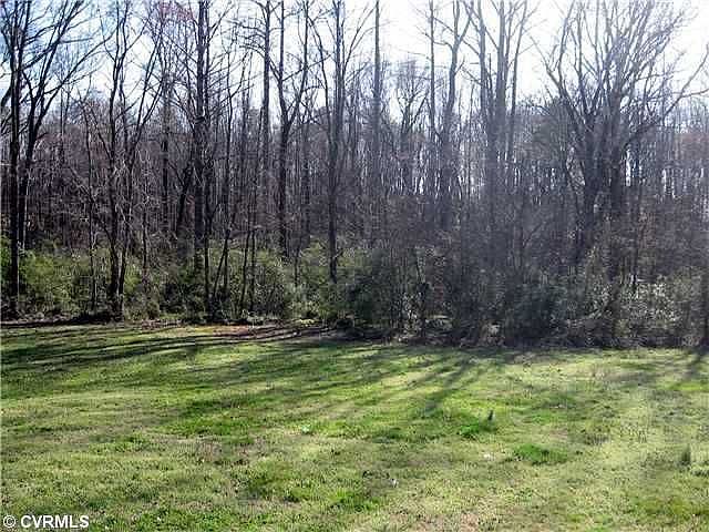 2nd image of 6145 Derwent Rd