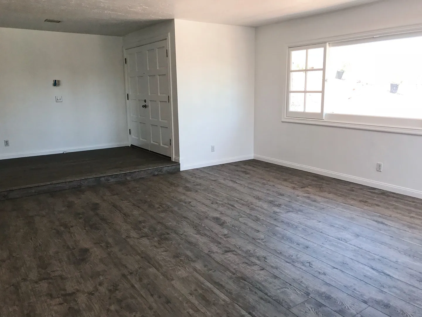 Rare Find! Completely Remodeled 3+ Bedroom, 2.5 Bath Home — Photo 4