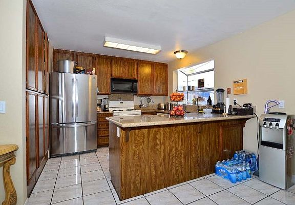 5th image of 1816 Bluehaven Ct
