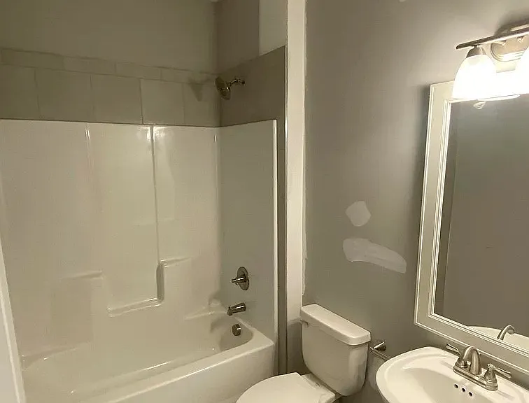 735 Blue Bird Dr — Photo 14
