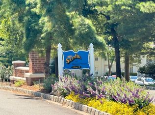 744 Pepperidge Rd #1, Mahwah, NJ 07430