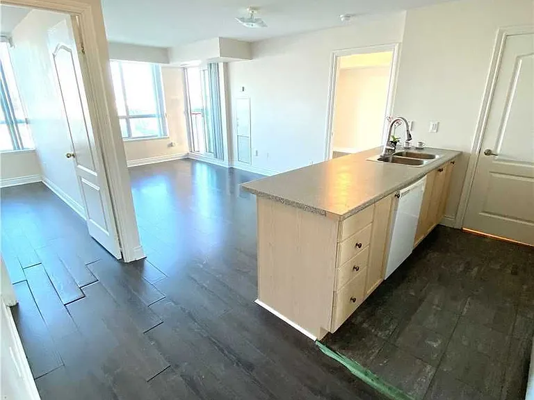 60 Brian Harrison Way #607 — Photo 10