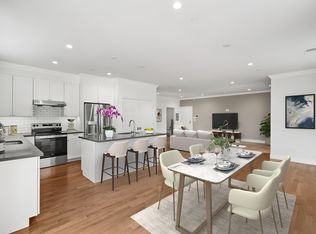 650 Mill St #203, Half Moon Bay, CA 94019