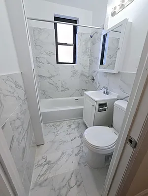 Rented by Metro Park Realty Inc | media 6