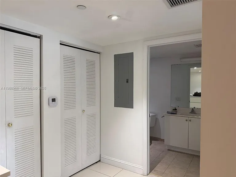 111 E Flagler St #606 — Photo 10