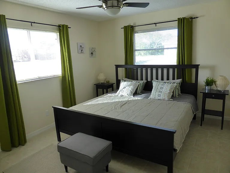 502 SE 7th St #1 — Photo 9