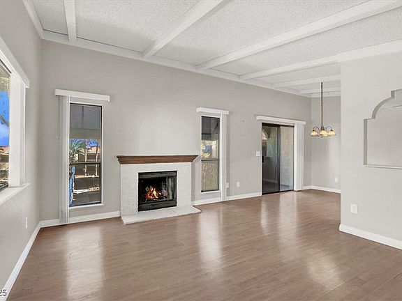 5th image of 4722 Obannon Dr APT D