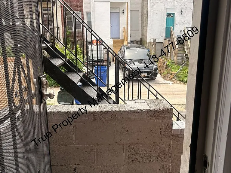 2635 Park Heights Ter — Photo 13