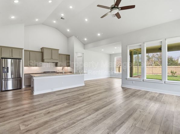 3431 McKinney Ridge Dr