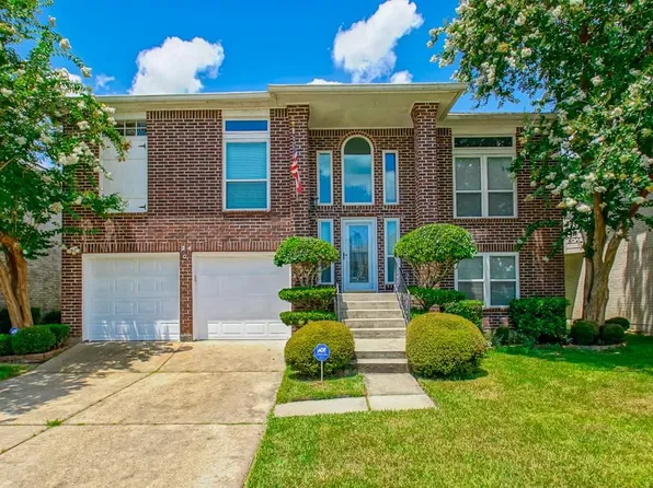 3204 Jason Ln, Gretna, LA 70056